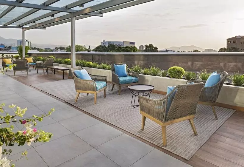 هتل Hyatt Place San Pedro