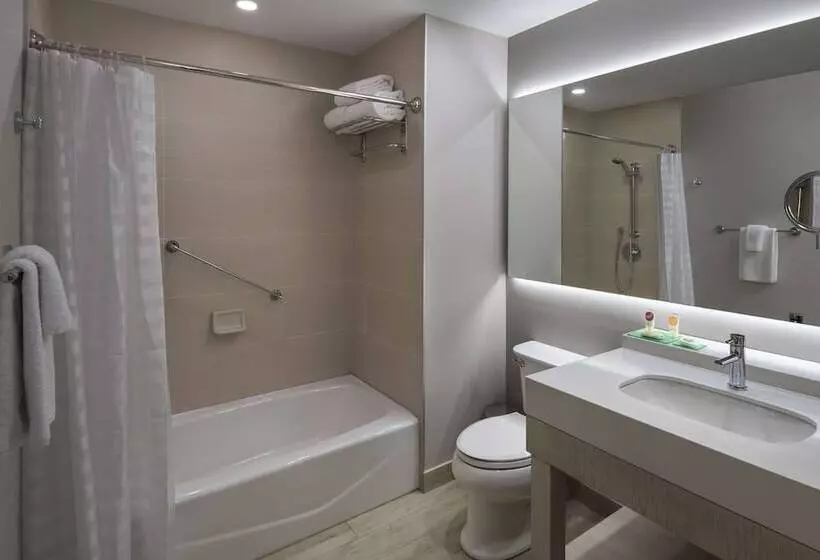 هتل Hyatt Place San Pedro