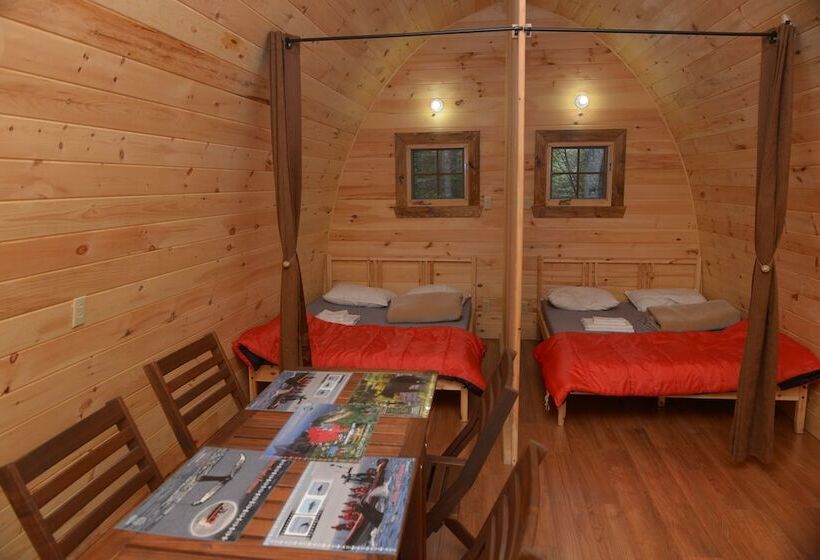 فندق Les Prets A Camper Du Camping Tadoussac