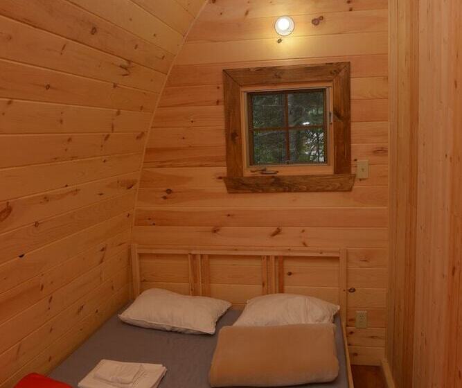 فندق Les Prets A Camper Du Camping Tadoussac