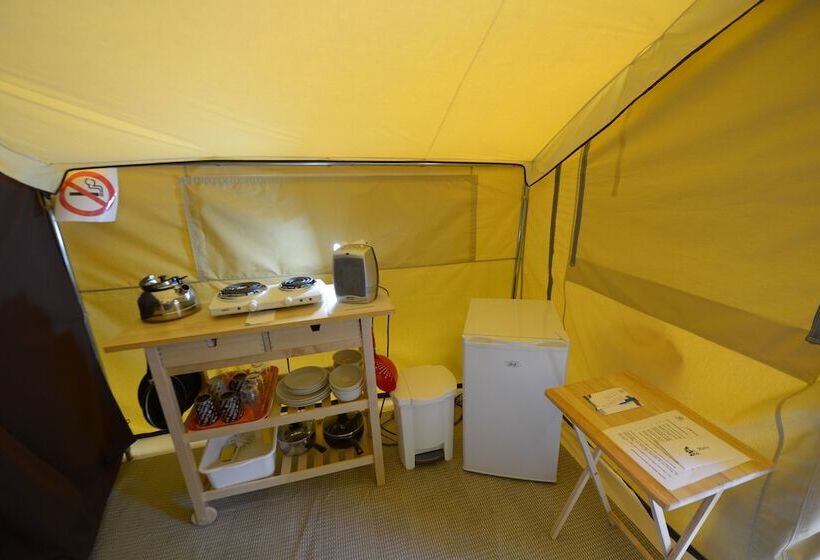 فندق Les Prets A Camper Du Camping Tadoussac