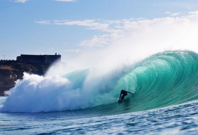فندق Parque De Campismo Orbitur Valado