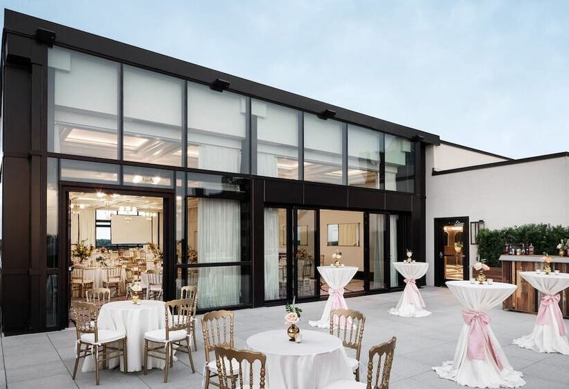 Perry Lane Hotel, A Luxury Collection Hotel, Savannah