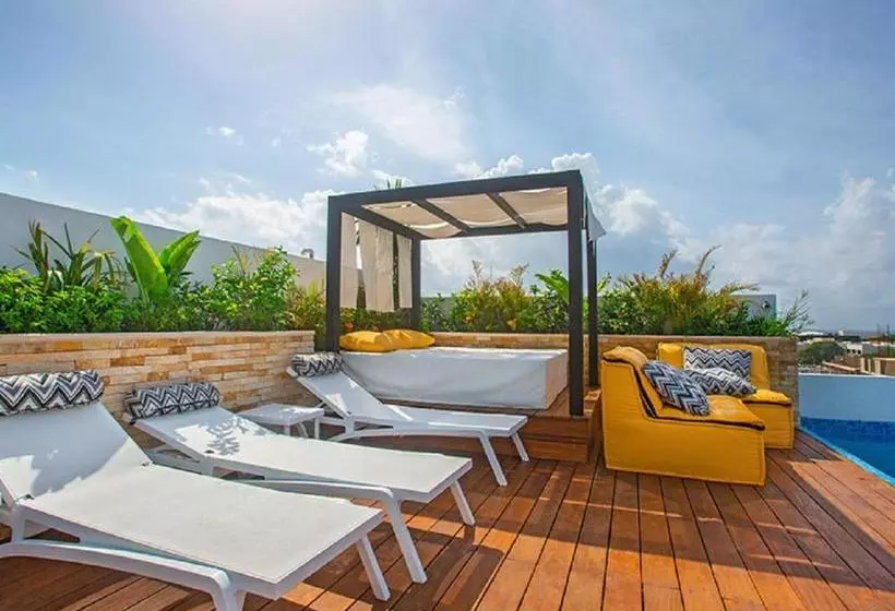 ホテル Klr The City Condos