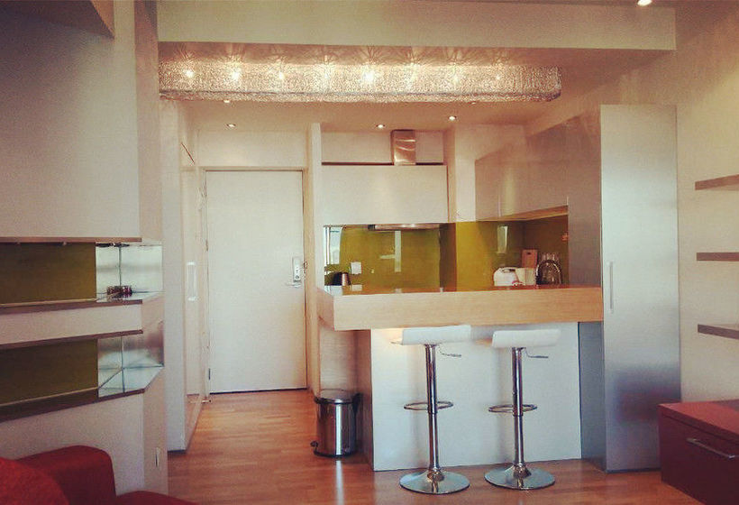 Yasmine Seasons Park Apartment