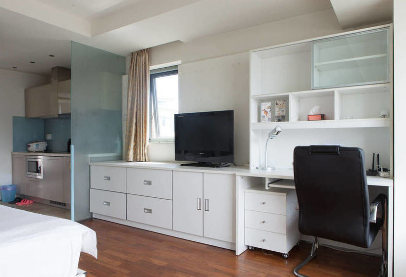 Yasmine Seasons Park Apartment