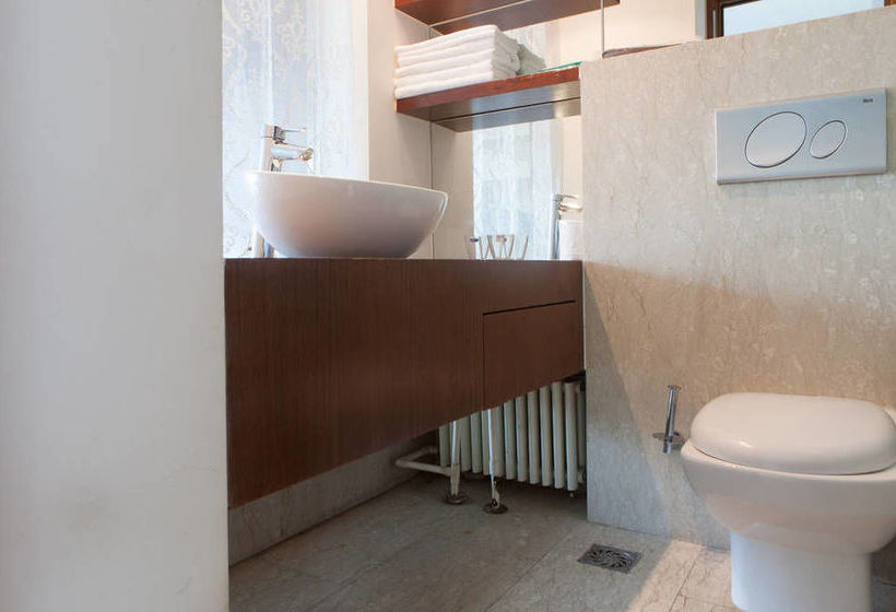 Yasmine Seasons Park Apartment