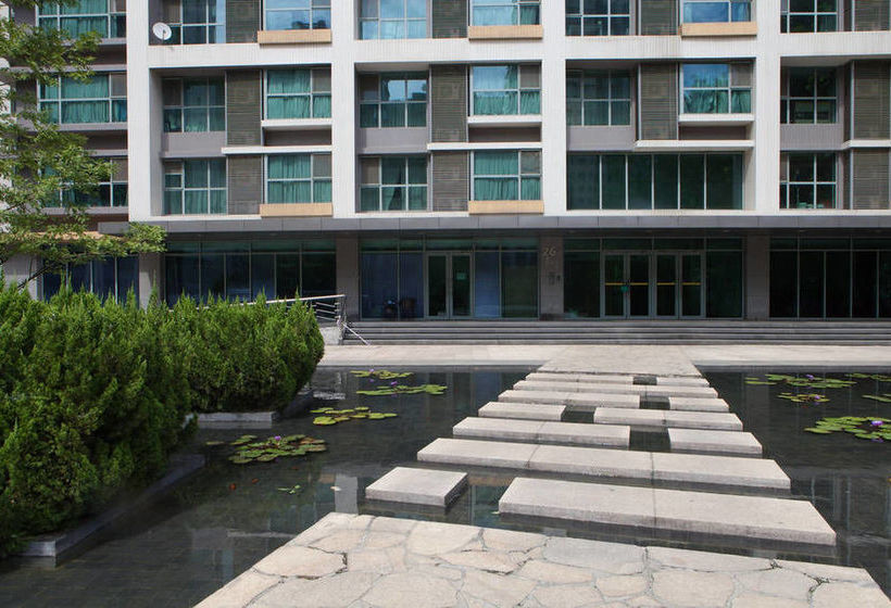 Yasmine Seasons Park Apartment