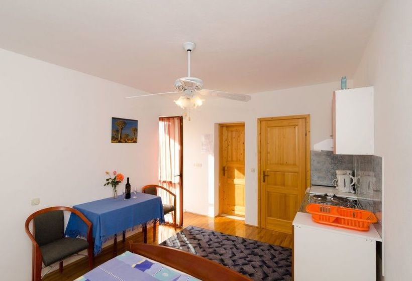 Apartments Matuå¡ko