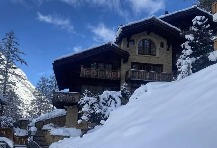 Chalet Kisseye