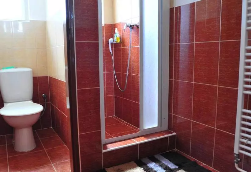 Hostel Alia