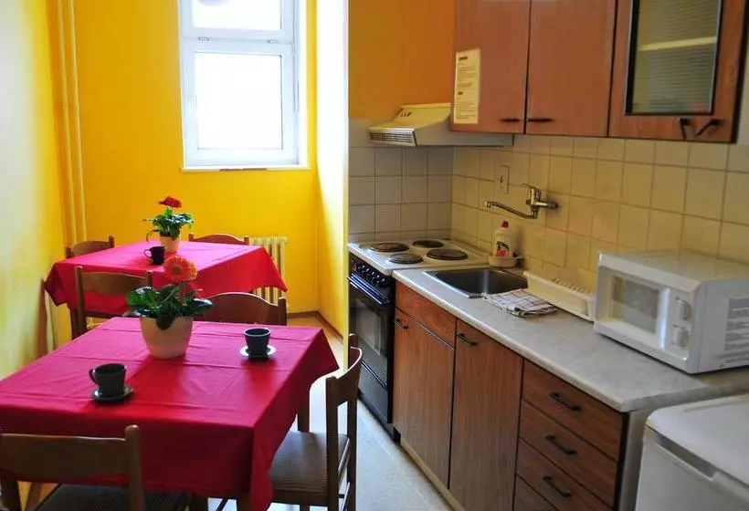 Hostel Alia