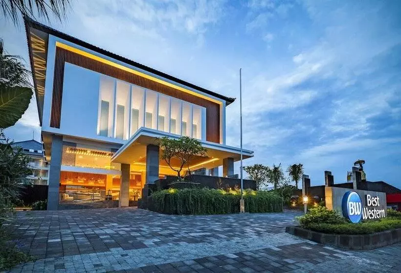 ホテル Best Western Kamala Jimbaran