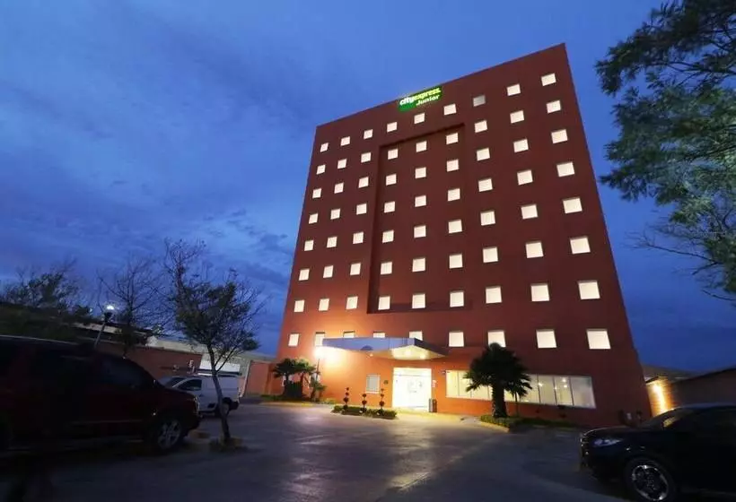 هتل City Express Junior By Marriott San Luis Potosi Zona Industrial