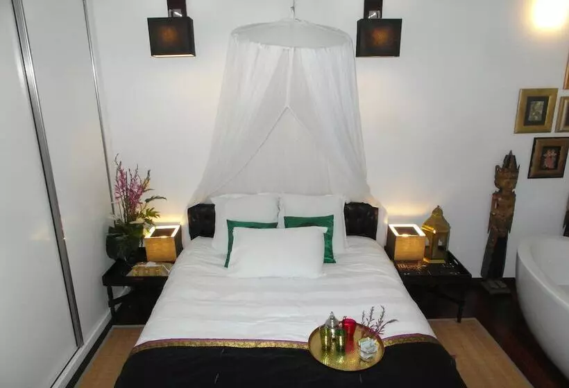 Hotelli Dazkarizeh 73