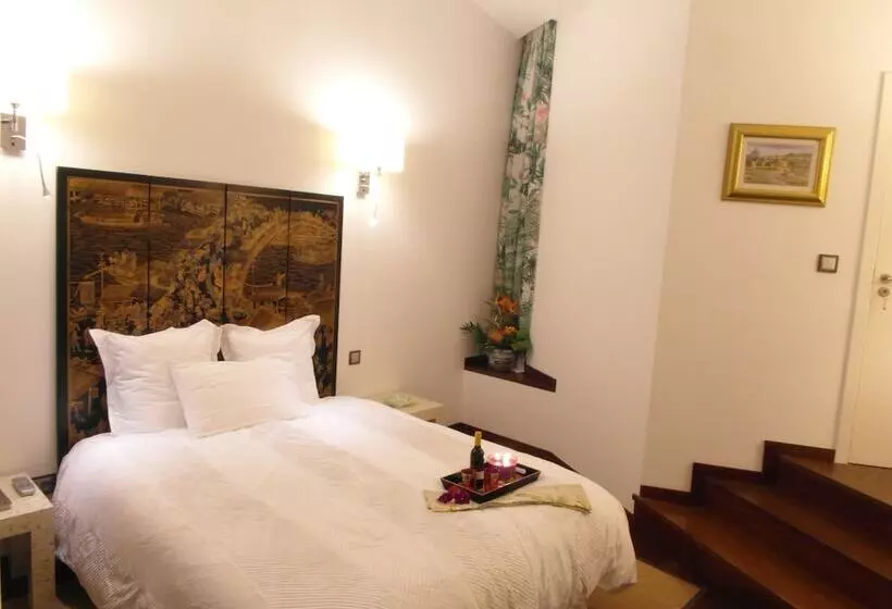 Hotelli Dazkarizeh 73