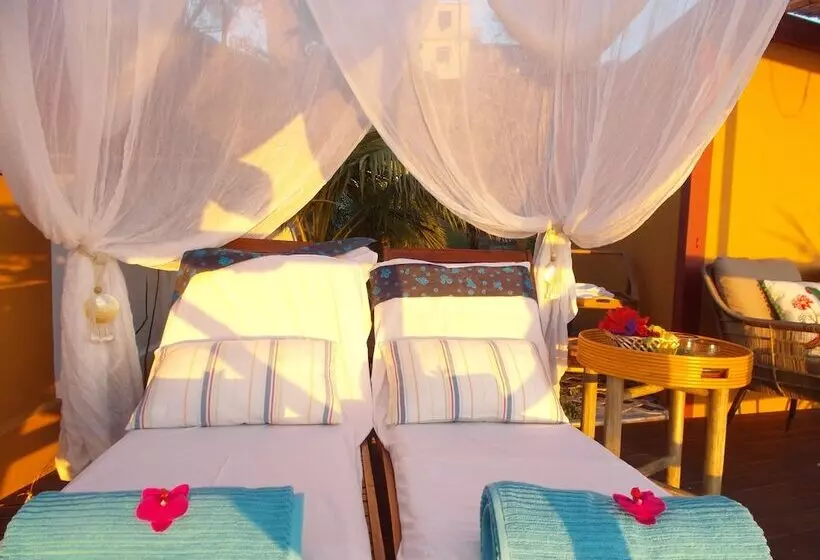 Hotelli Dazkarizeh 73