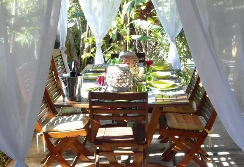 Hotelli Dazkarizeh 73