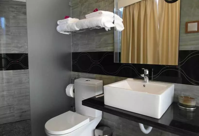 Hotelli Dazkarizeh 73