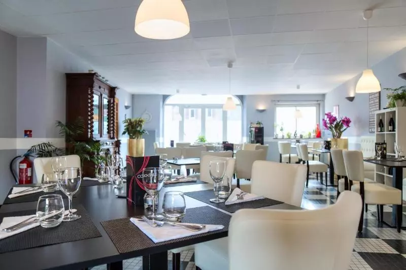 Hotelli Hôtel Restaurant Du Commerce