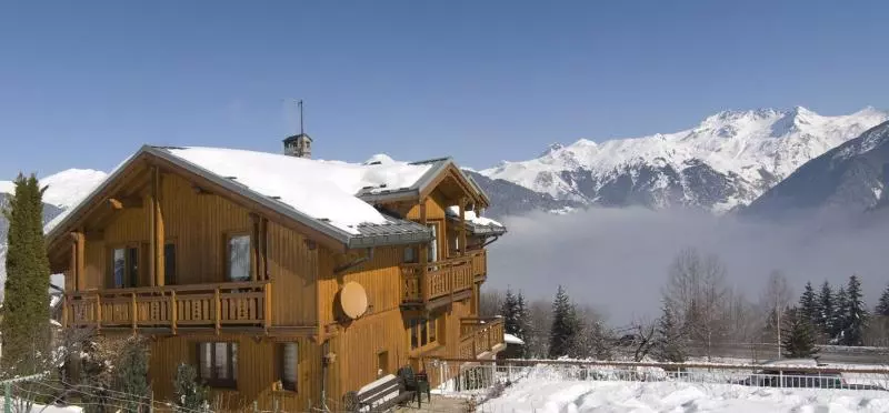ホテル Les Chalets De Courchevel 1550
