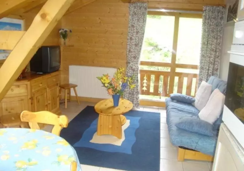 ホテル Les Chalets De Courchevel 1550