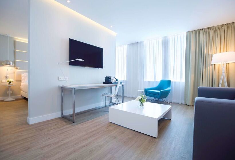 בית מלון כפרי NH Monterrey La Fe