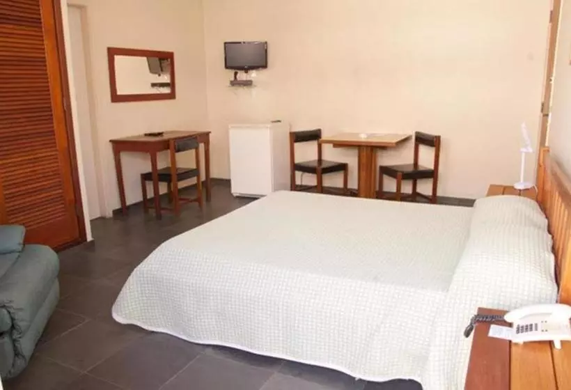 Hotelli Niteroi Plaza