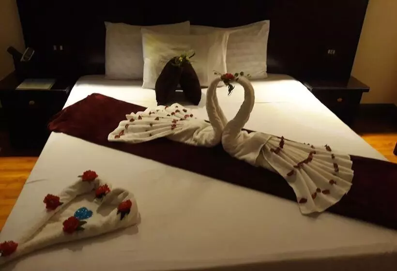 هتل Paradise Boutique