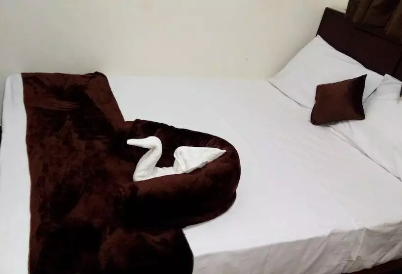 هتل Paradise Boutique