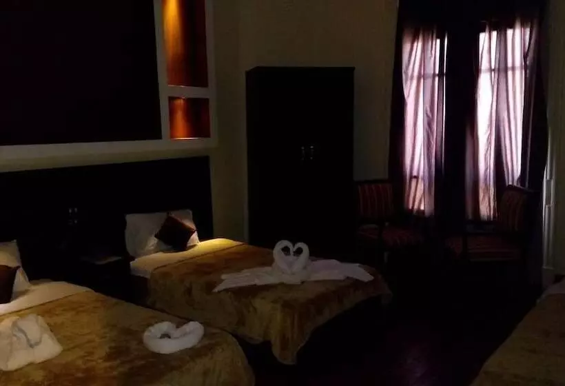 هتل Paradise Boutique