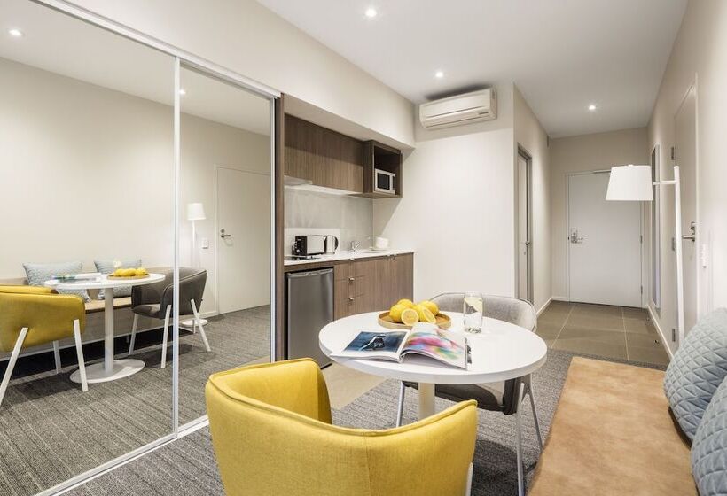 ホテル Quest Eight Mile Plains