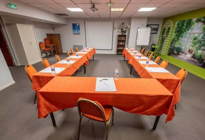 ホテル Saint Laurent