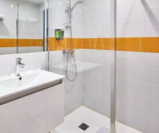 ホテル Saint Laurent