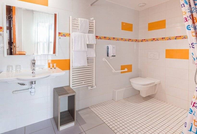 Отель Saint Laurent