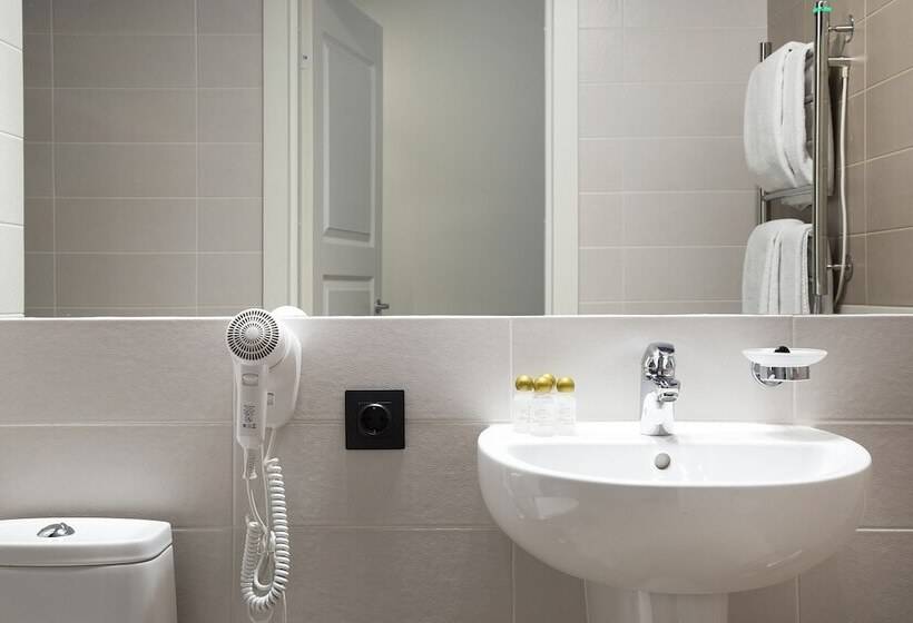 فندق Sokroma Wow