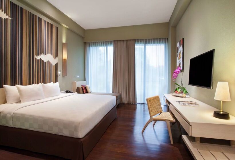 Отель Wyndham Dreamland Resort Bali