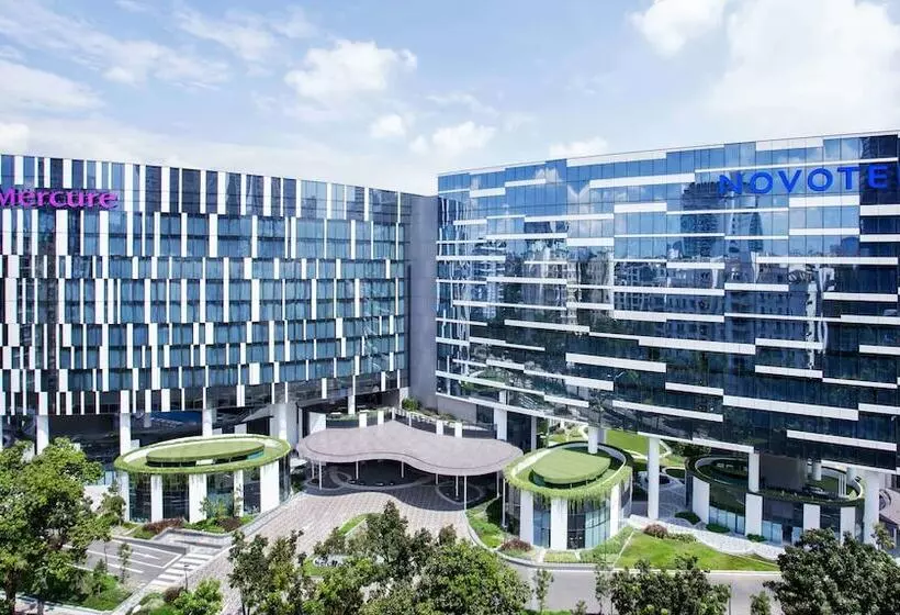 Novotel Singapore On Stevens