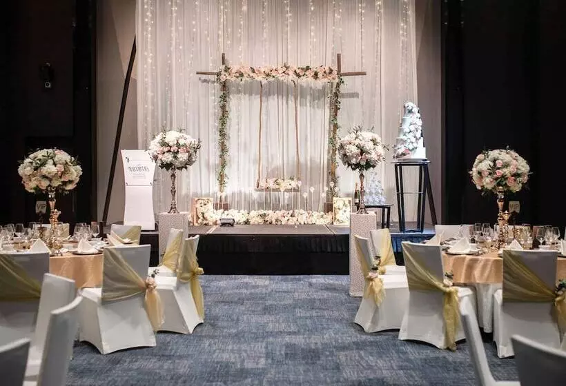 Novotel Singapore On Stevens