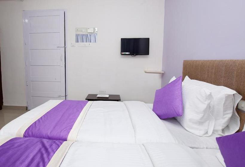 Oyo 9833 Hotel Vbee Plaza