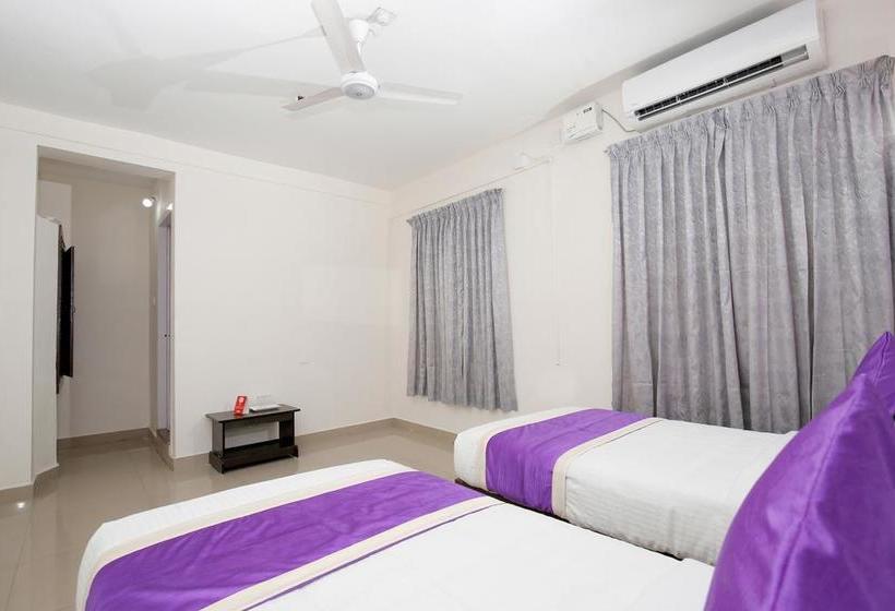 Oyo 9833 Hotel Vbee Plaza