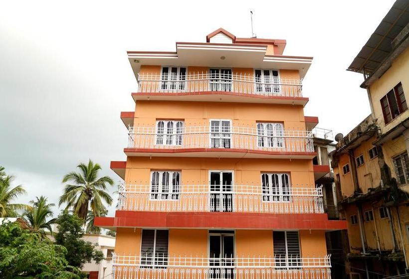 Oyo 9833 Hotel Vbee Plaza