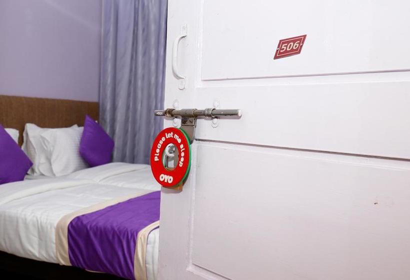 Oyo 9833 Hotel Vbee Plaza