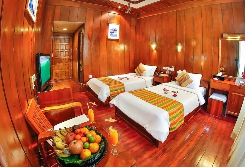 Paramount Inle Resort