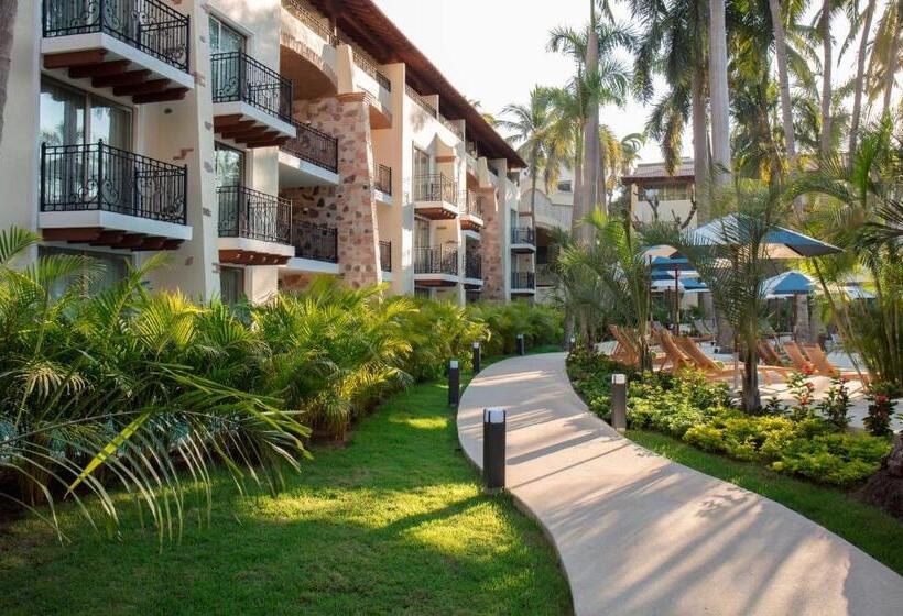 منتجع The Hacienda At Krystal Grand Puerto Vallarta