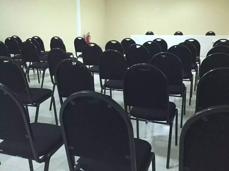 Fórmula Arrey Hotel   Uruçuí