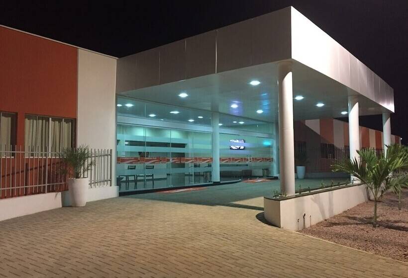 Fórmula Arrey Hotel   Uruçuí