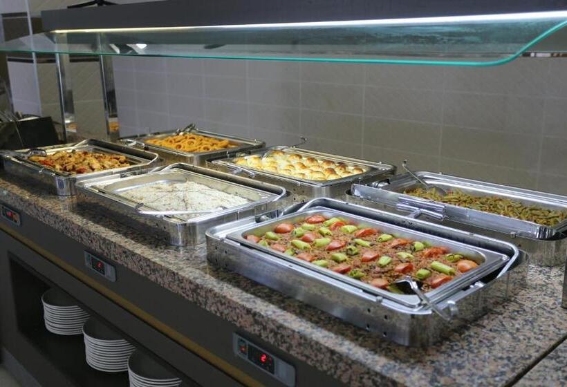 בית מלון כפרי Ada Newday Resort