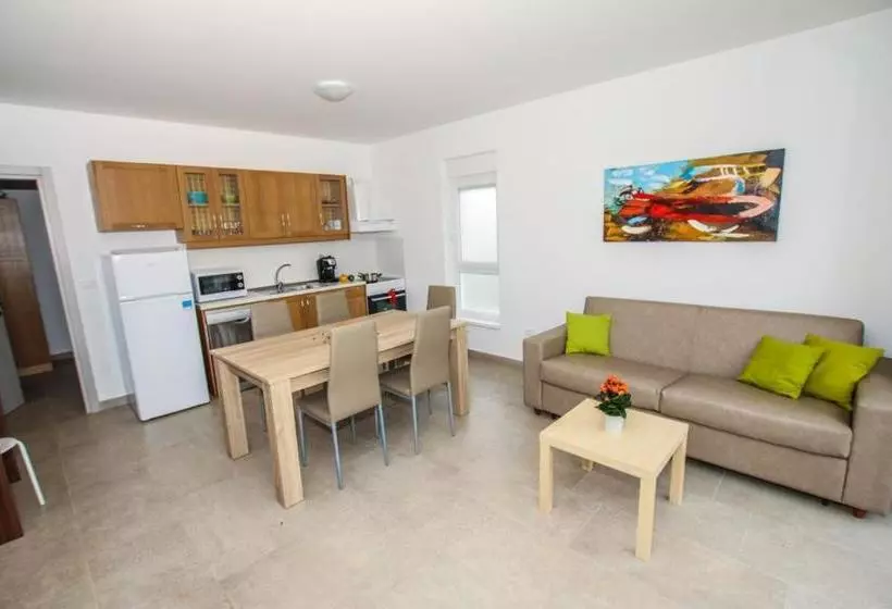 هتل Residence Elody