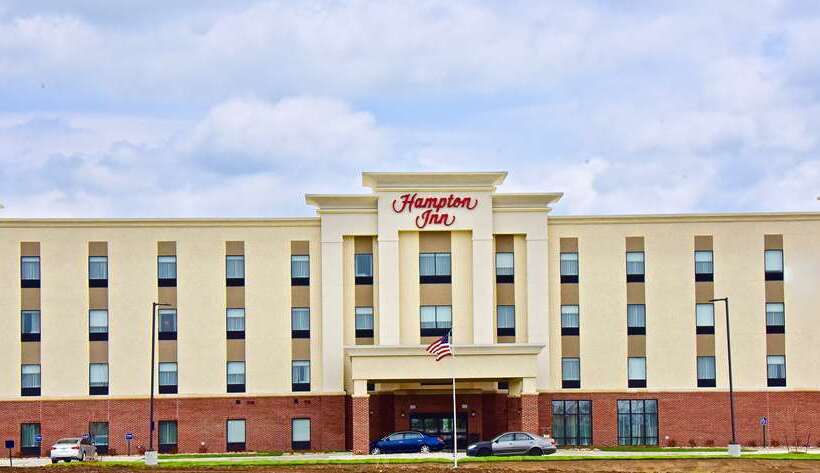 호텔 Hampton Inn Kirksville
